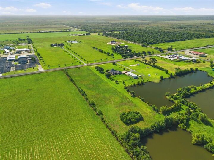 Property Photo:  9556 Gulf Highway  LA 70607 
