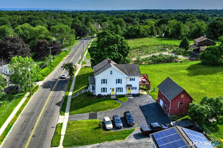 Property Photo:  380 Orange Avenue  CT 06461 