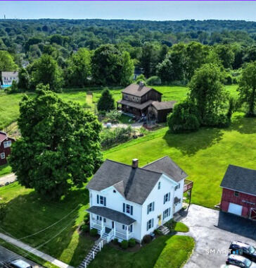 Property Photo:  380 Orange Avenue  CT 06461 