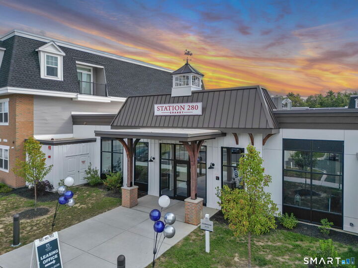 Property Photo: 280 Salmon Brook Street 5306 CT 06035
