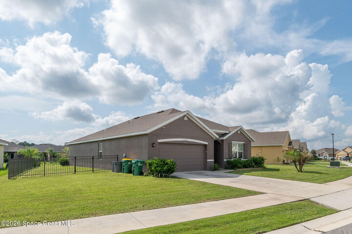 Property Photo:  3524 Sandhill Crane Circle  FL 32754 