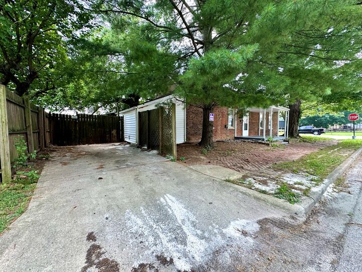 Property Photo: 481 Water Street OH 45601