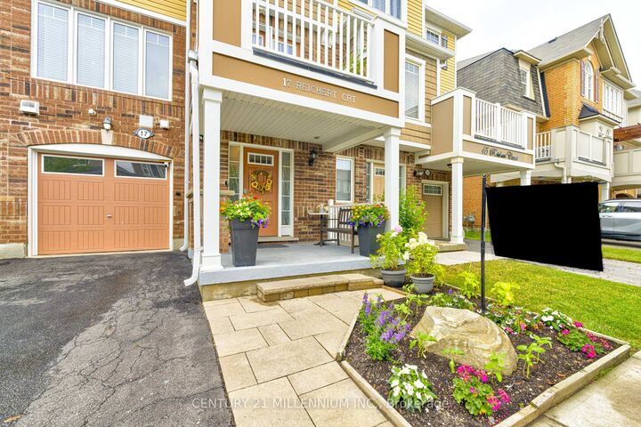 Property Photo: 17 Reichert Court ON L9T 8R7