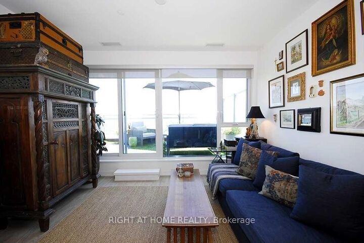 Property Photo: 1830 Bloor Street 907 ON M6P 0A2