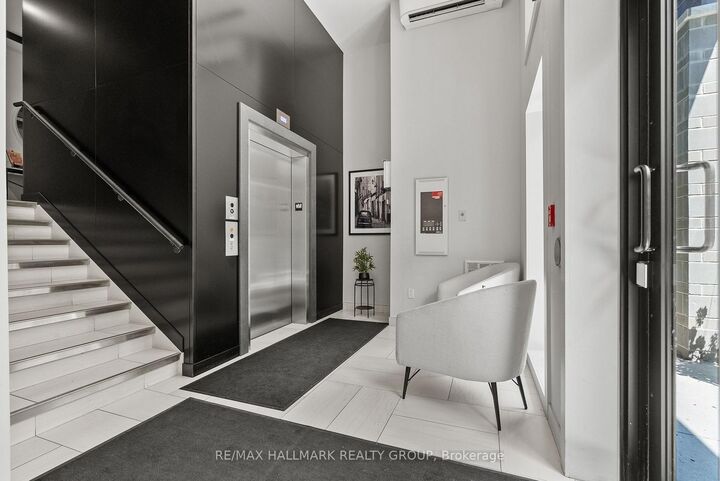 Property Photo: 120 Cortile Private 101 ON K1V 2S8