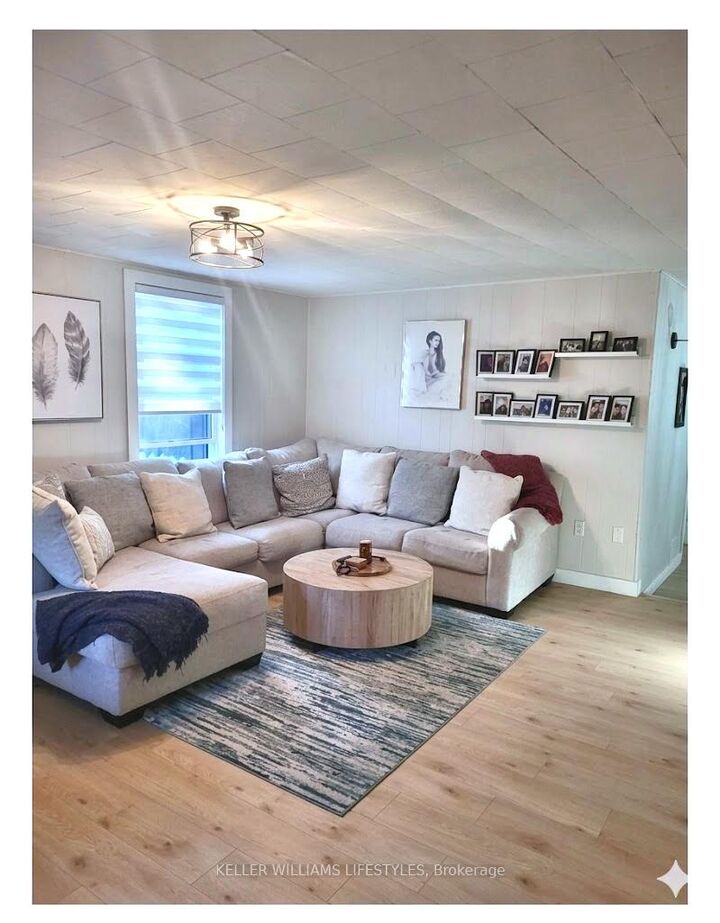 Property Photo: 2 Opechee Street ON N5R 1V9