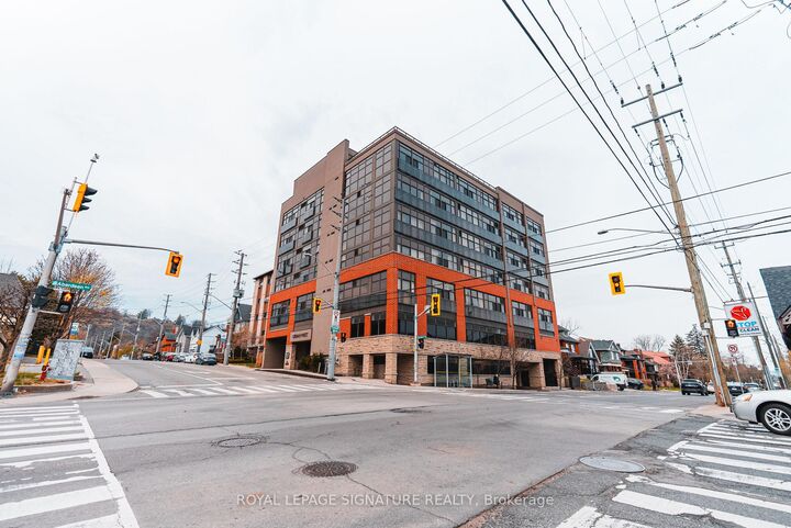 427 Aberdeen Avenue 102 — photo 1
