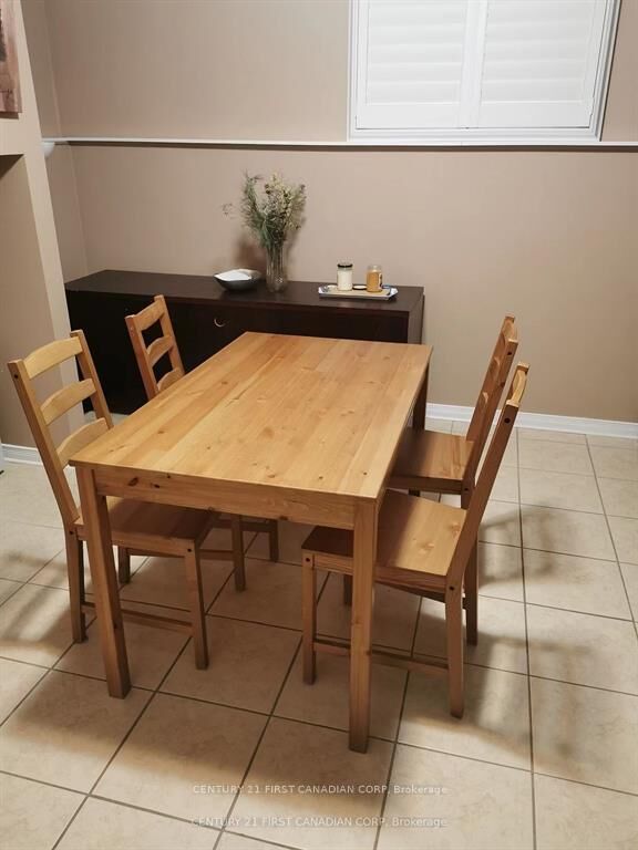 Property Photo: 309 Blue Forest Drive Lower ON N6G 3J7