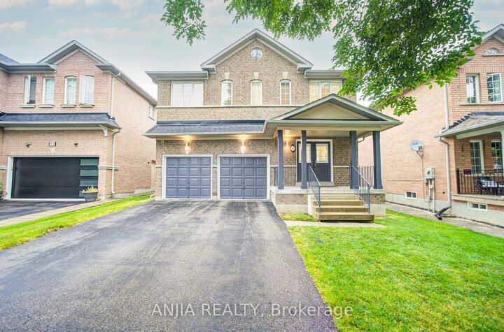 94 Cynthia Jean Street — photo 1