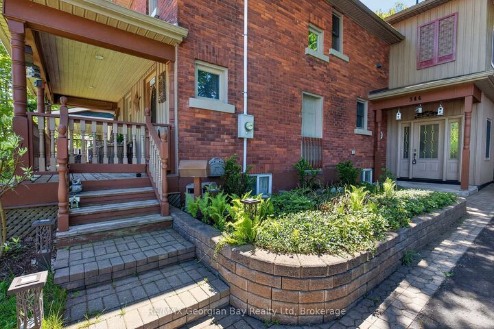 Property Photo: 344 Fourth Street ON L4R 3T8