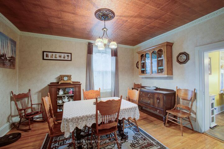 Property Photo: 817 Olde Victoria Street ON N2Z 2B4