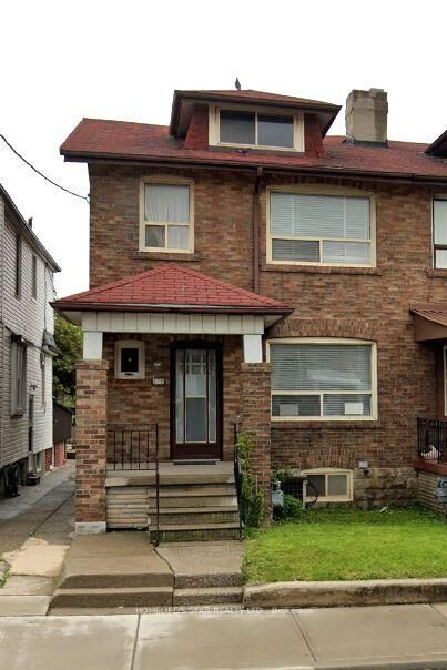 Property Photo: 275 Oakwood Avenue Bsmt Apt ON M6E 2V3