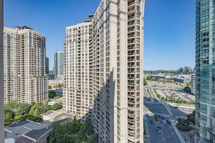 Property Photo: 3880 Duke Of York Boulevard 1906 ON L5B 4M7