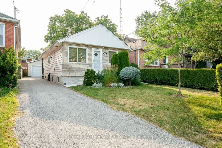 58 Claremore Avenue — photo 1