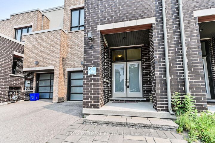 Property Photo: 41 Anchusa Drive ON L4E 5B6