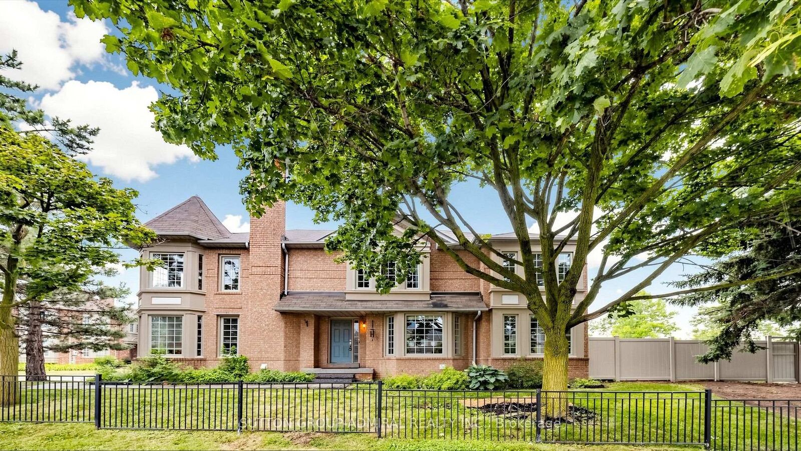 Property Photo:  78 Alameda Circle  ON L4J 8A6 