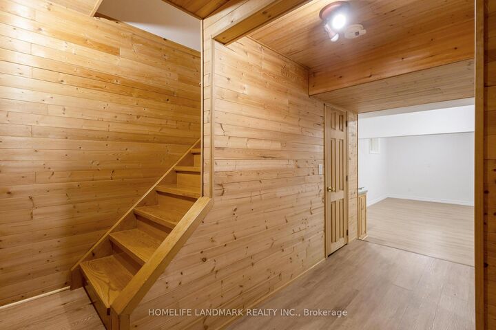 Property Photo: 367 Havendale Crescent ON N2T 2T4
