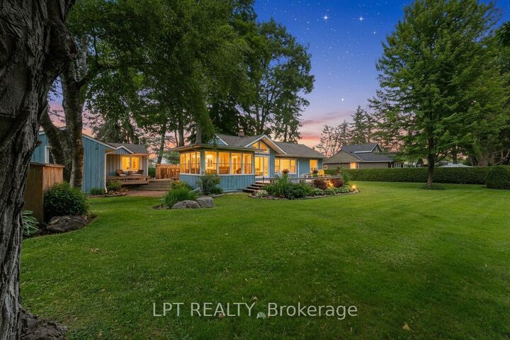 101 Hedge Road — photo 1