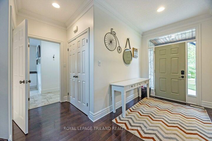 Property Photo: 139 Skyline Avenue ON N5X 0A3