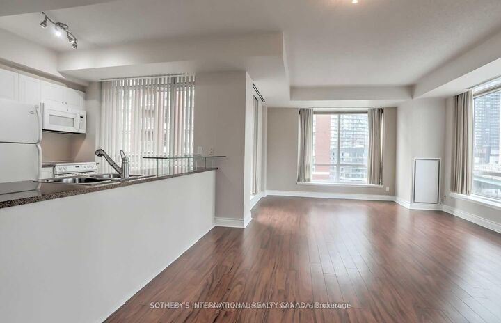 Property Photo:  500 Queens Quay W 610W  ON M5V 3K8 