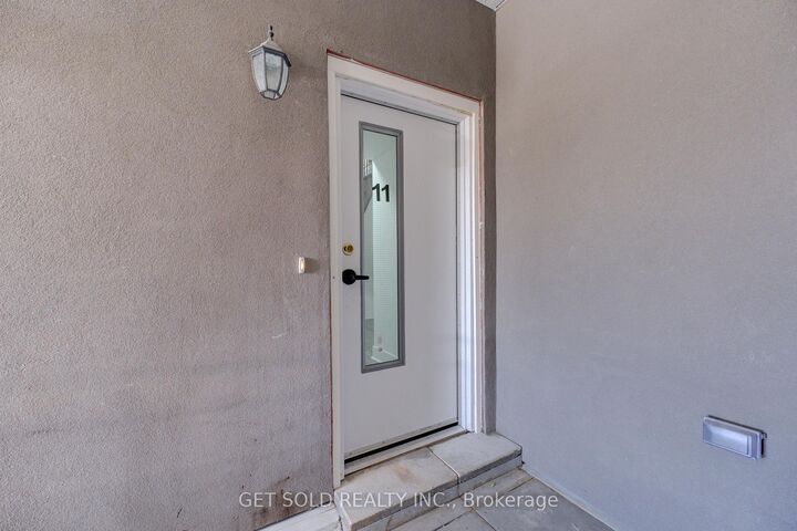 Property Photo: 6701 Thorold Stone Road 11 ON L2J 1B3