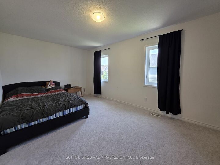 Property Photo:  33 Sandhill Crane Drive  ON L6A 4B7 