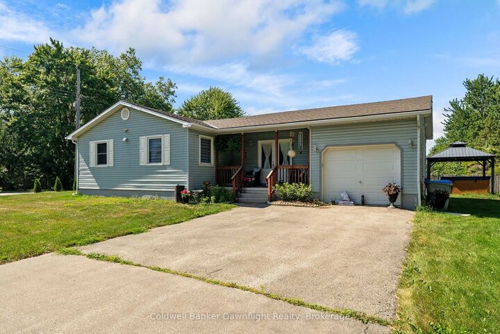 36810 Crediton Road — photo 1