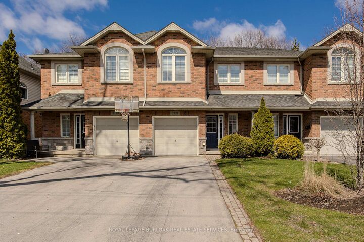 2121 Prospect Street — photo 1