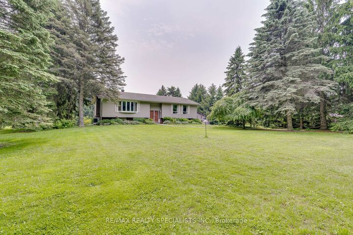 Property Photo: 6739 Castlederg Side Road ON L7C 0P6