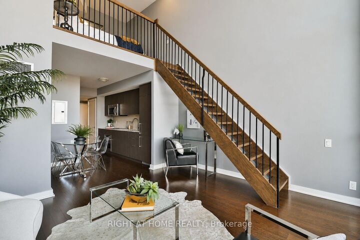 Property Photo: 5 Hanna Avenue 612 ON M6K 0B3