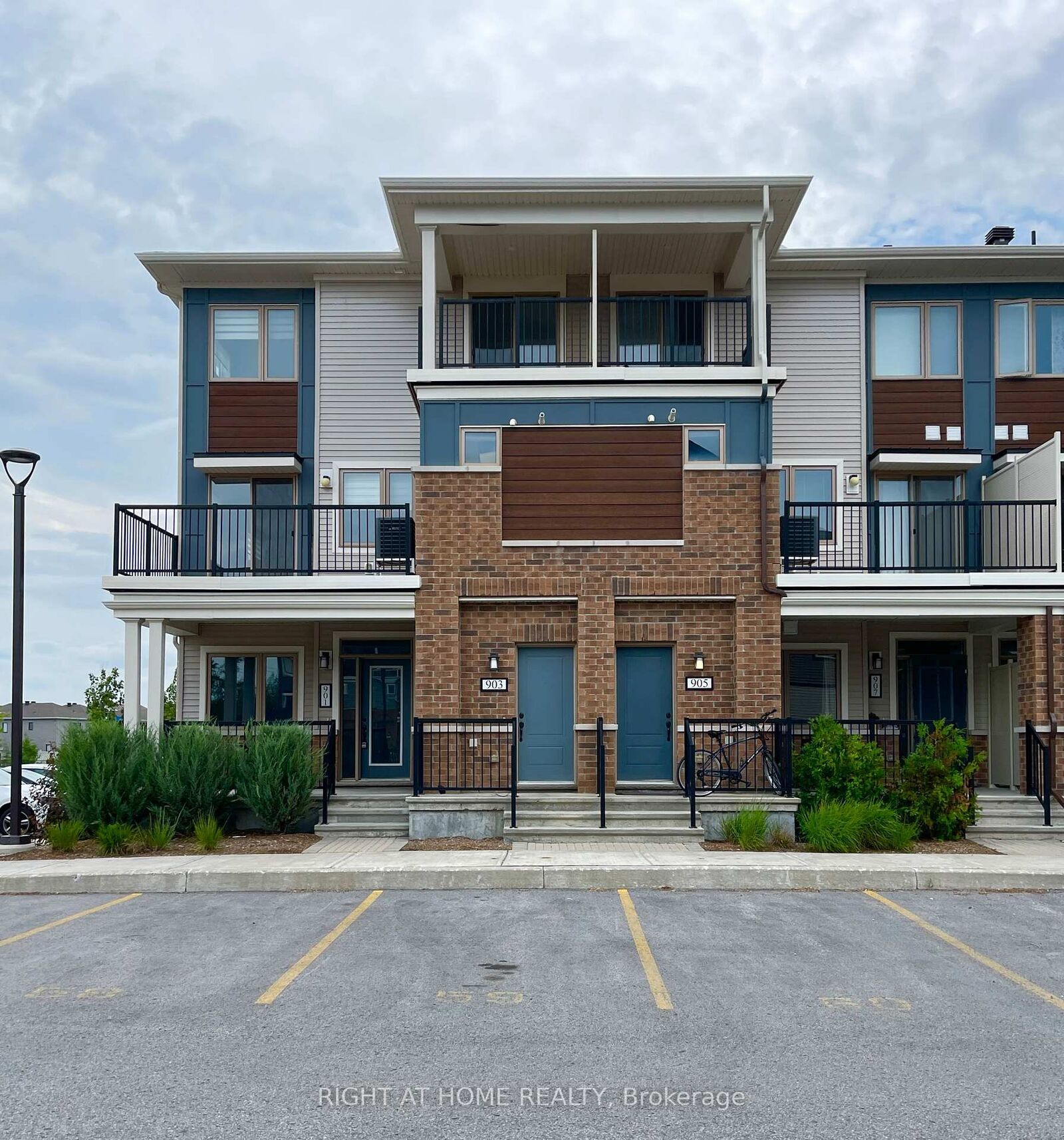 Property Photo: 903 Nautilus Private ON K2V 0S5