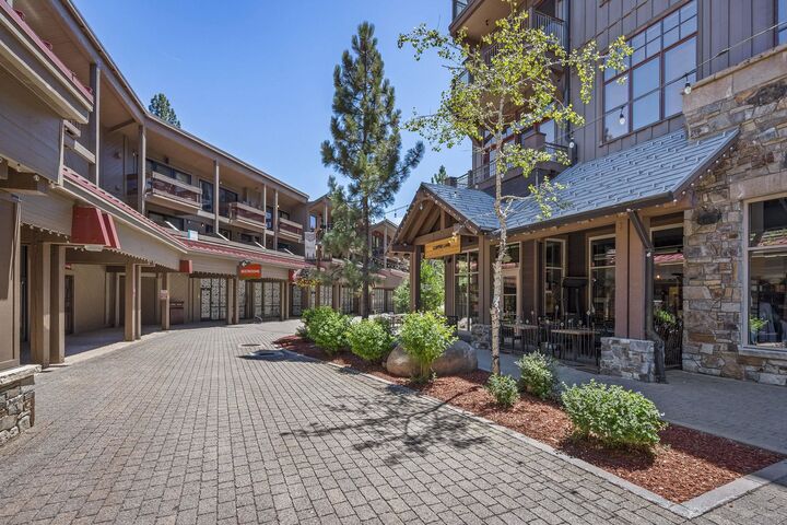 Property Photo:  2000 North Village Drive #224  CA 96161 