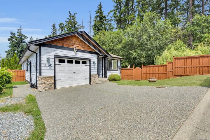 Property Photo: 1630 Kristin Way BC V8H 2H8