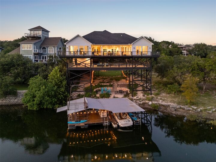 Property Photo: 16323 Lake Loop TX 78734
