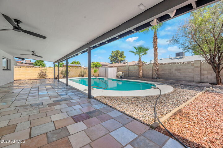 Property Photo:  5215 W Hearn Road  AZ 85306 