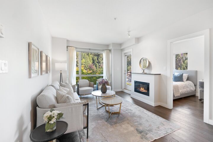 1330 Marine Drive 319 — photo 1