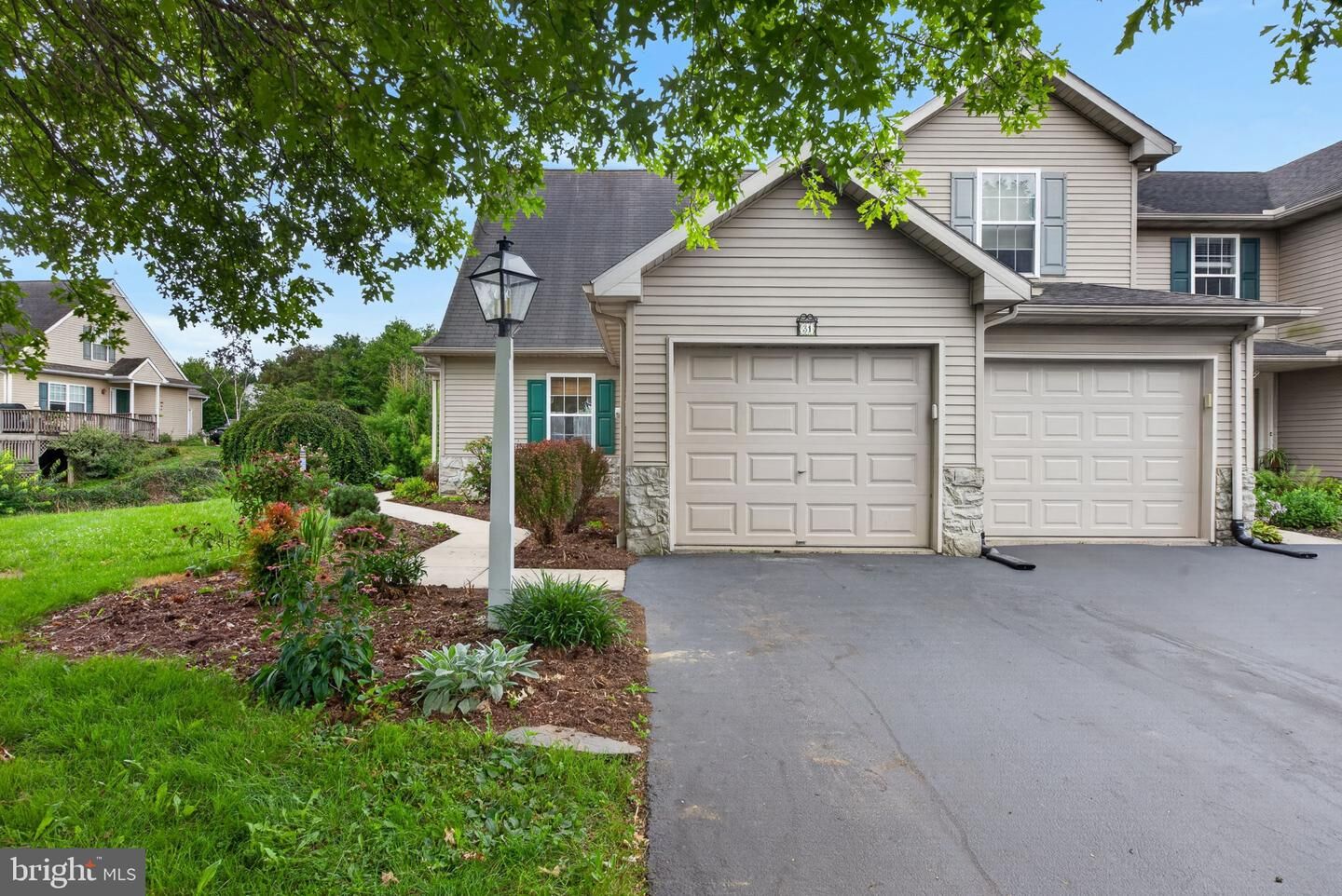 Property Photo:  31 Tumbling Run  PA 17543 