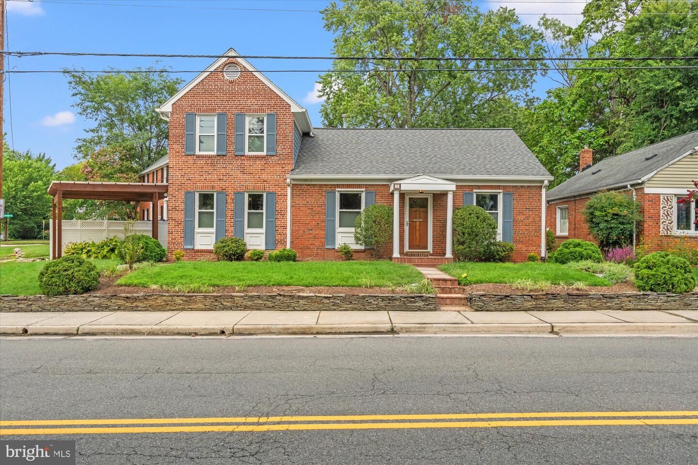 Property Photo: 16 E Braddock Road VA 22301