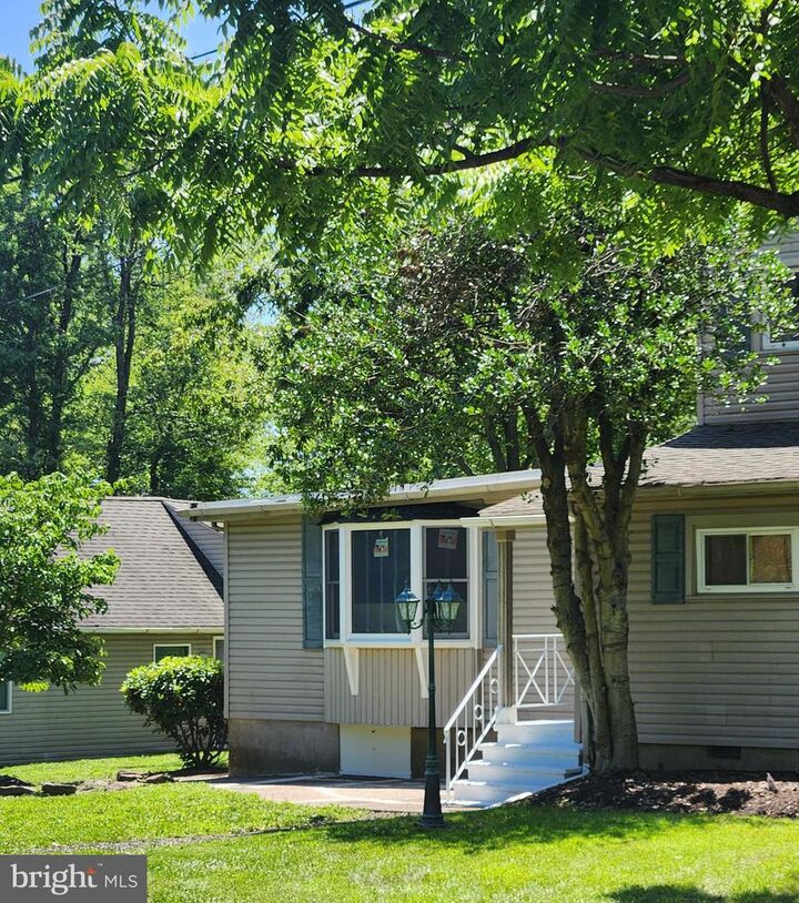 Property Photo: 814 Dolington Road PA 18940