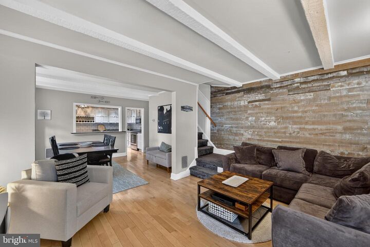 Property Photo: 242 Elm Avenue PA 19063