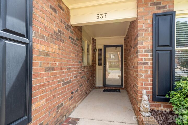 Property Photo: 537 Camrose Circle NE NC 28025