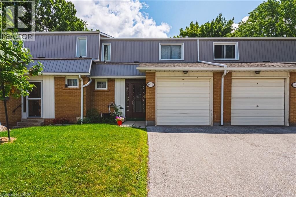 Property Photo:  467 Woodview Road 5  ON L7N 2Z9 
