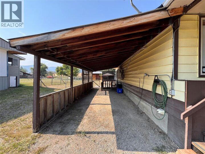 Property Photo: 653 65th Avenue BC V0H 1H4