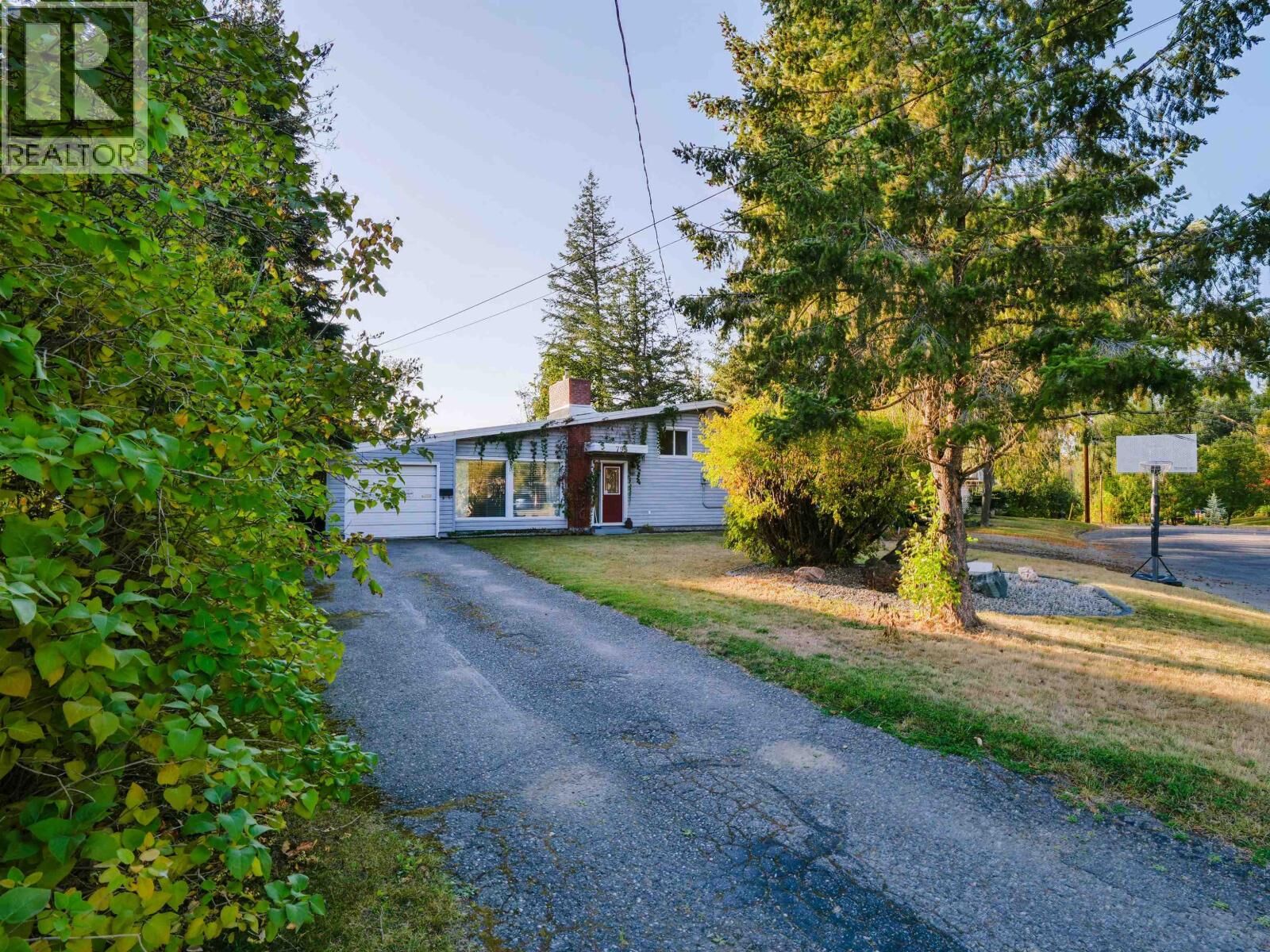 Property Photo: 793 Walkem Street BC V2J 2J8