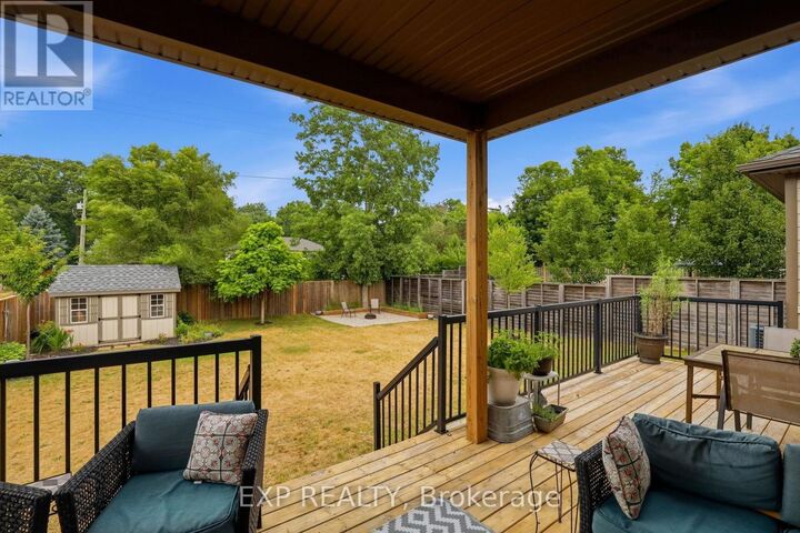 Property Photo: 541 Bennett Crescent ON N0L 1W0