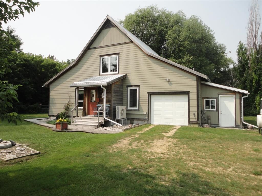 Property Photo:  138083 8 Highway  MB R0C 2R0 