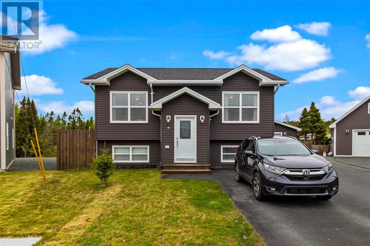 Property Photo:  28 Valley Brook Place  NL A1X 0K4 