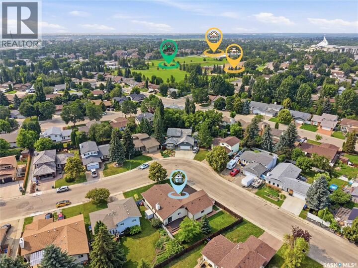 Property Photo: 746 Wilkinson Way SK S7N 3L5