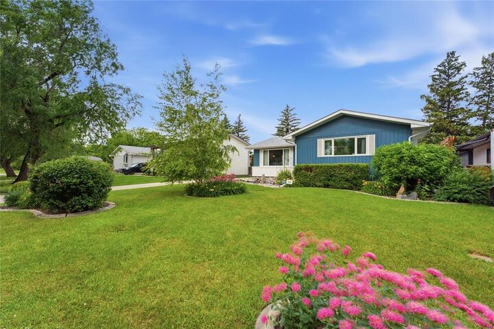 Photo de la propriété:  116 Roselawn Bay  MB R2G 1W6 