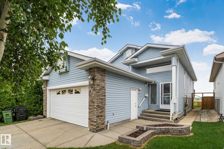 867 Blacklock Way SW — photo 1
